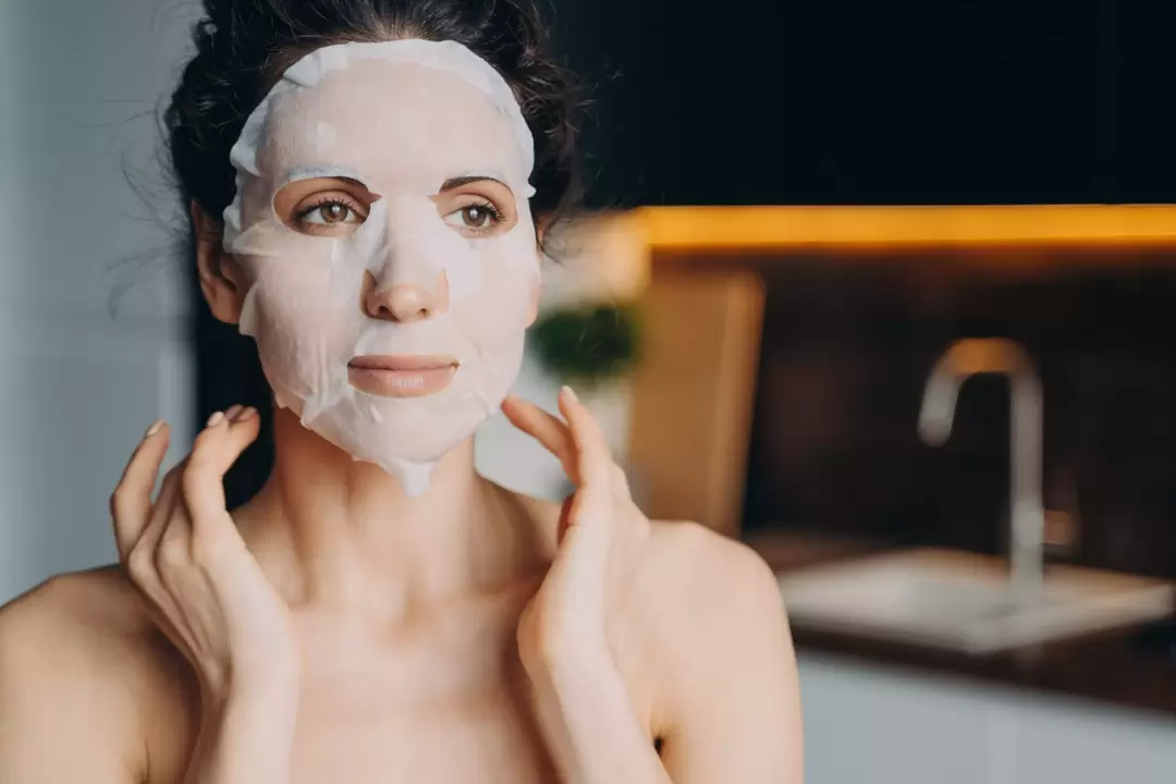 Riidest maskid võimaldavad üle 30-aastastel naistel muljetavaldav välja näha
